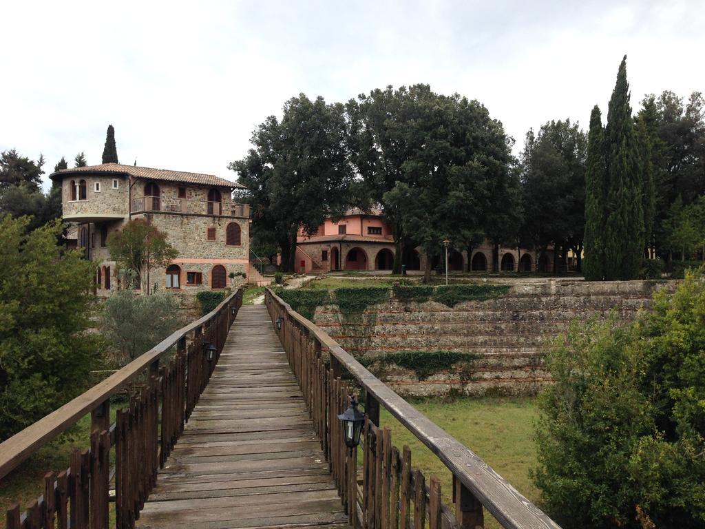 Pian Dei Mucini Resort Il Borgo 马萨马里蒂马 外观 照片