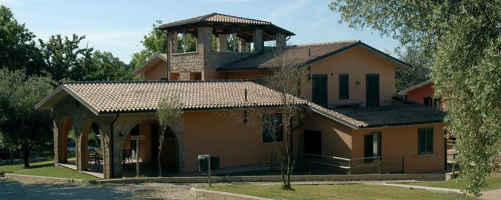 Pian Dei Mucini Resort Il Borgo 马萨马里蒂马 外观 照片