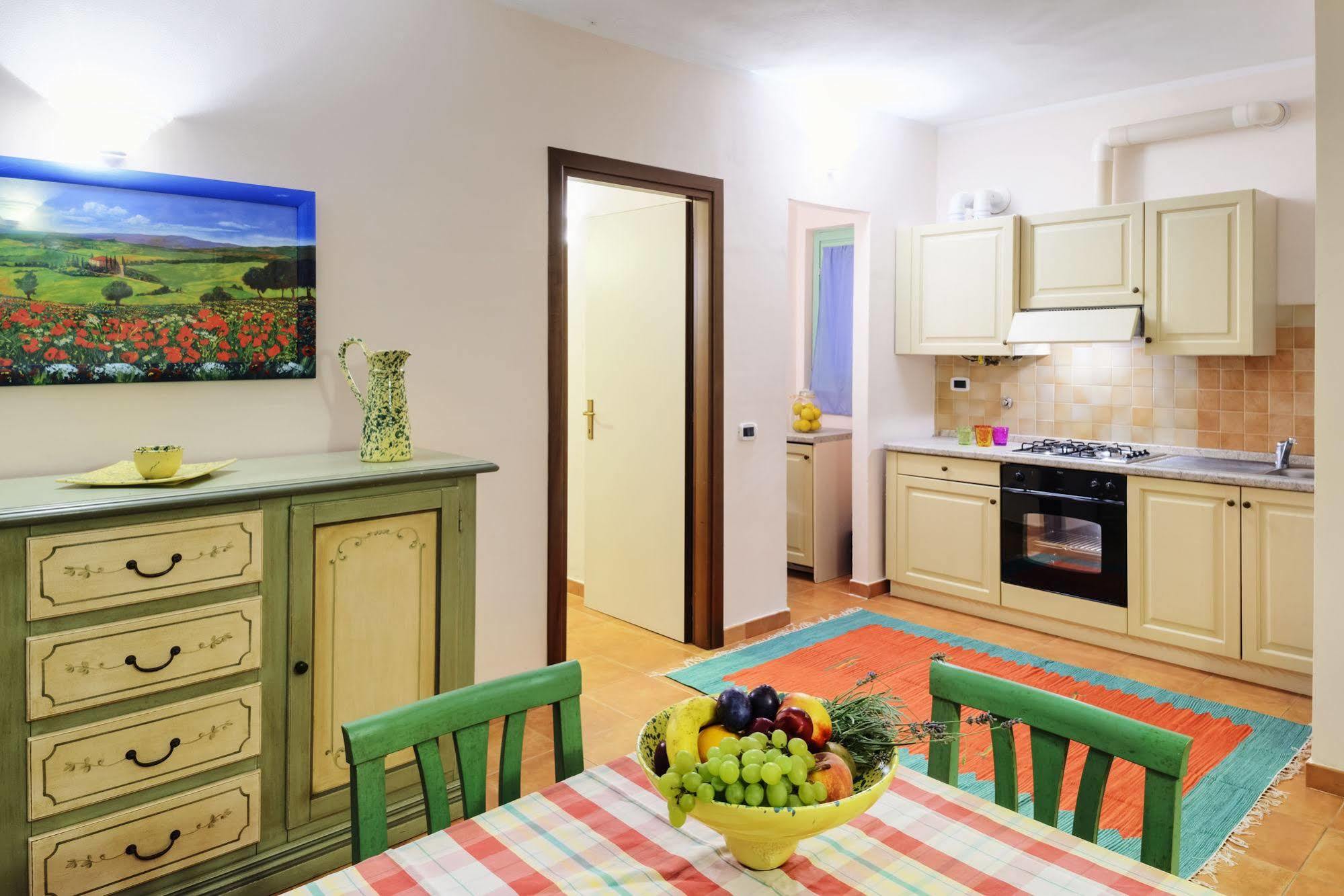 Pian Dei Mucini Resort Il Borgo 马萨马里蒂马 外观 照片