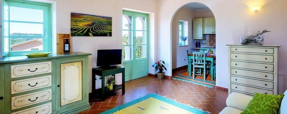 Pian Dei Mucini Resort Il Borgo 马萨马里蒂马 外观 照片