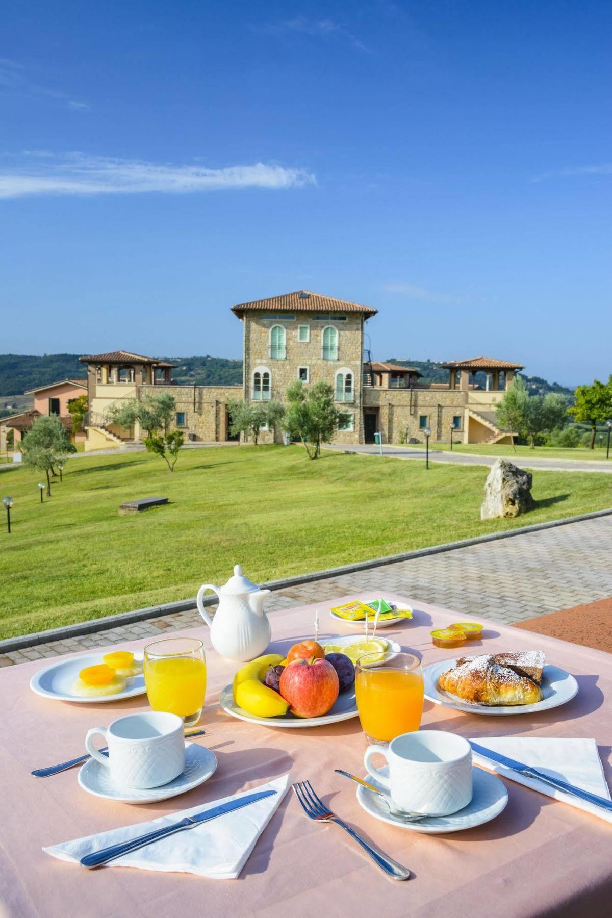 Pian Dei Mucini Resort Il Borgo 马萨马里蒂马 外观 照片
